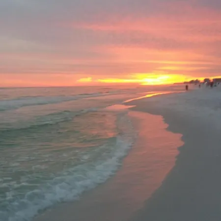 Destin Daydream Bed & Breakfast